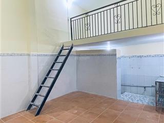 2 triệu 7  mới 100% ngay trường cd giao thông vận tải, nhà để xe riêng, giờ giấc tự do