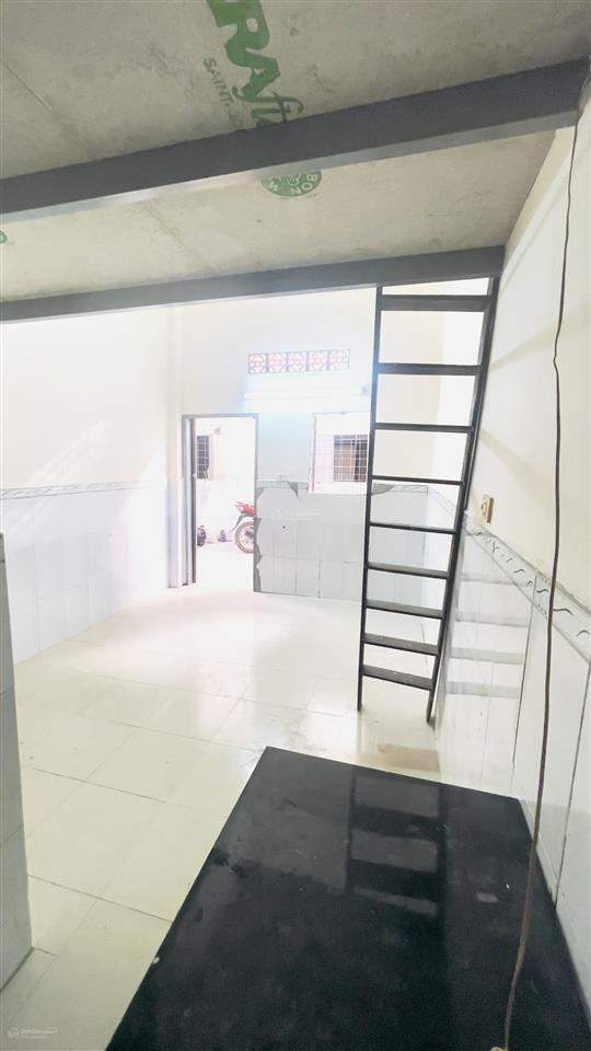 Cho thuê phòng trọ ngay kdc vạn phúc dt 24m² giá 3,3 triệu/tháng không chung chủ giờ giấc tự do