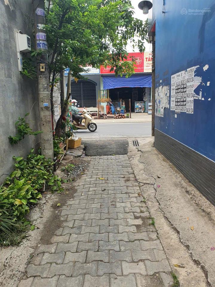 Bán đất thổ cư hóc môn  cách đường đỗ văn dậy 60m, chợ hóc môn 600m  ngang 6m nở hậu