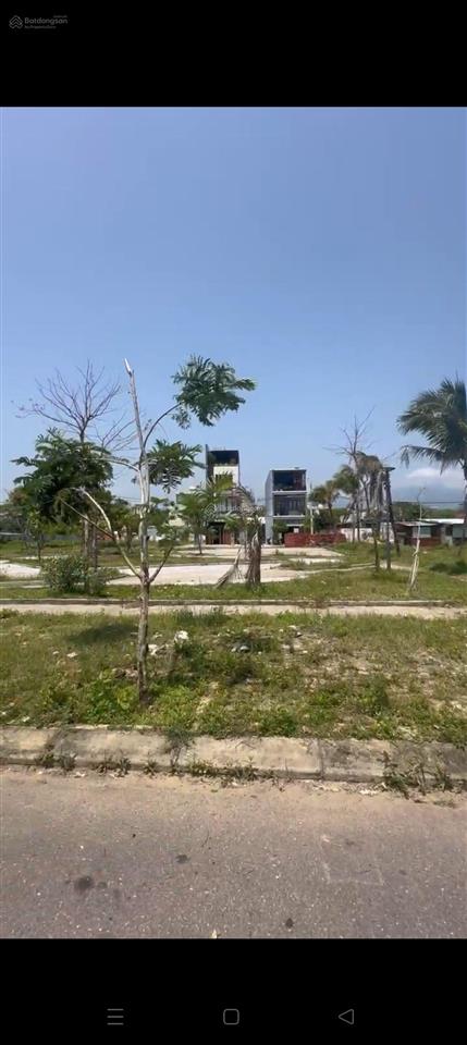 Đất đường 7m5 đồng cửa 2 thông huỳnh dạng, cách biển 500m view công viên = 86m2, giá 3,68 tỷ
