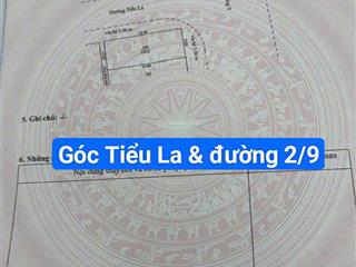 Bán lô góc 2 mặt tiền đường 2/9 và tiểu la. vị trí vip. trung tâm hải châu. s= 250m2(10x25), 75 tỷ