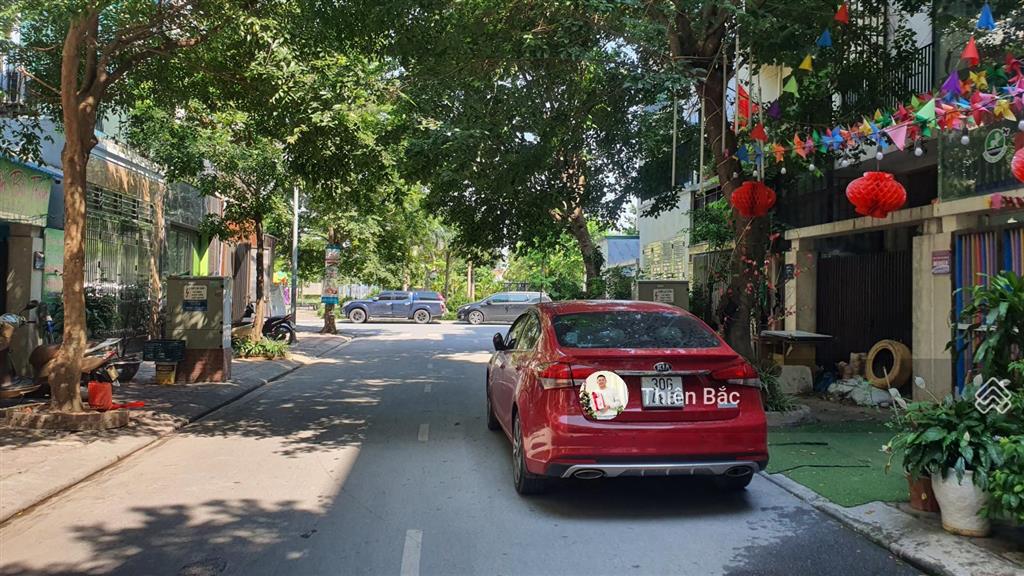 Bán đất vân canh hoài đức  49.3m2  đường 5m ô tô tránh  gần hud  giá 9 tỷ