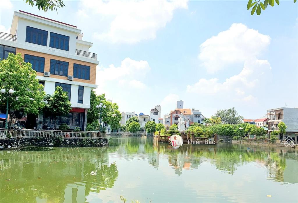 1 bước ra sân chơi, chợ ngay cạnh nhà, mua đầu tư, ở đều đẹp đất hoài đức 38.2m2