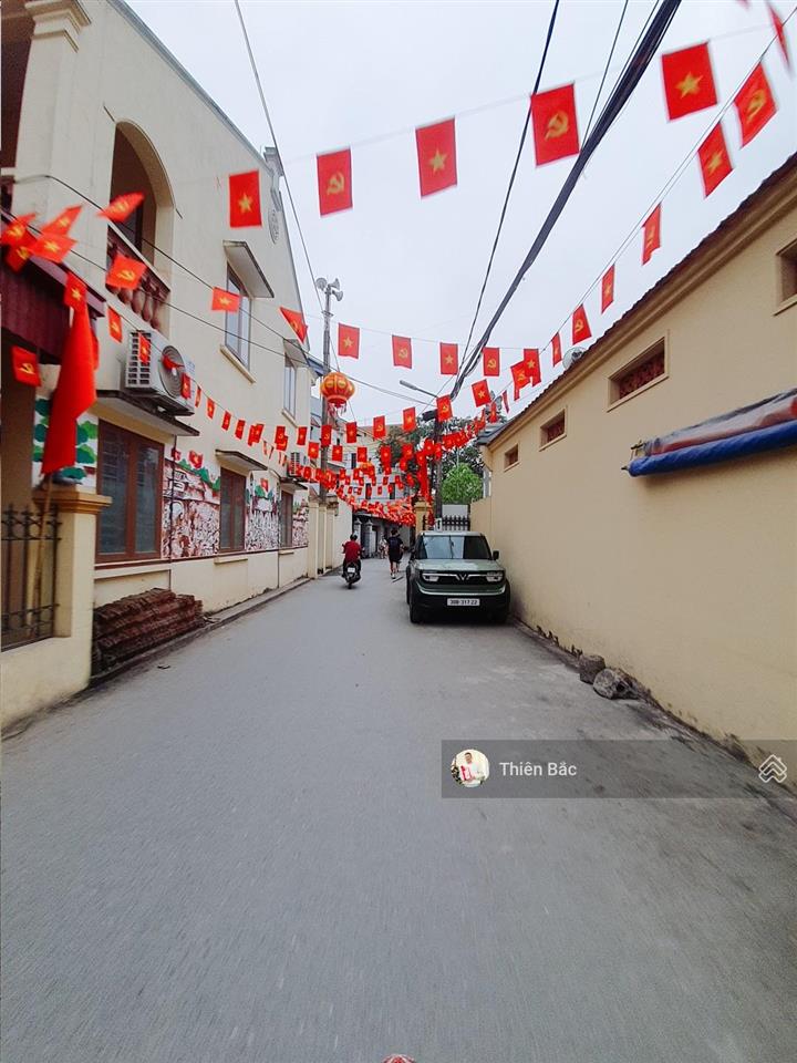 1 bước ra sân chơi, chợ ngay cạnh nhà, mua đầu tư, ở đều đẹp đất hoài đức 38.2m2