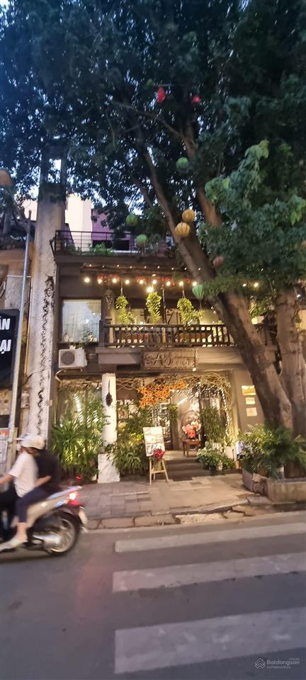Gia đình cần bán gấp mp tuệ tĩnh sổ đỏ 80m2 xây 6 tầng mt 8m vị tri đắc địa