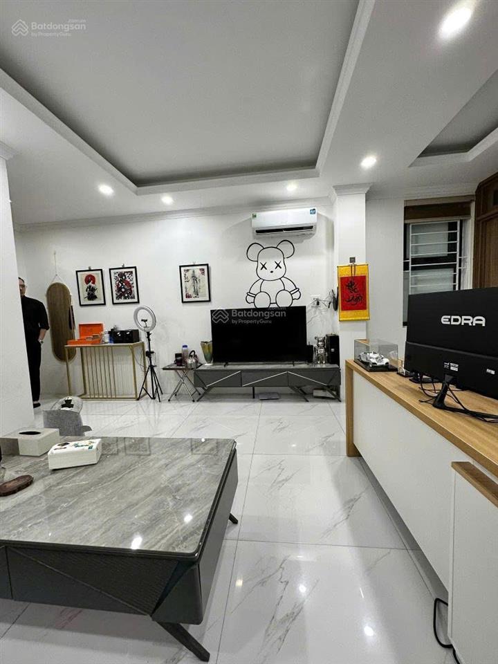 Chính chủ bán nhà mp hàm long sát hàng bài sổ đỏ 45m² xây mới 7 tầng thang máy mt 4,2m