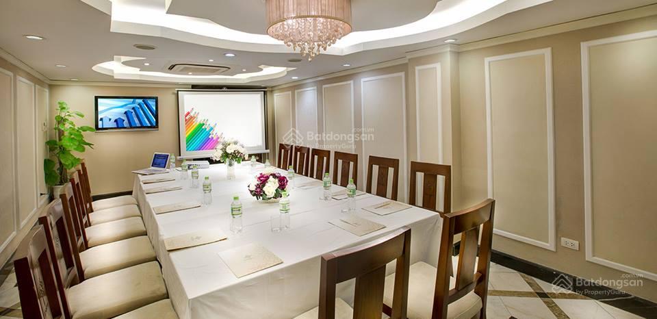 Khách sạn mặt phố sát chợ hàng da đường thành sổ 75m² xây 7 tầng mt 4.8m 67,5 tỷ