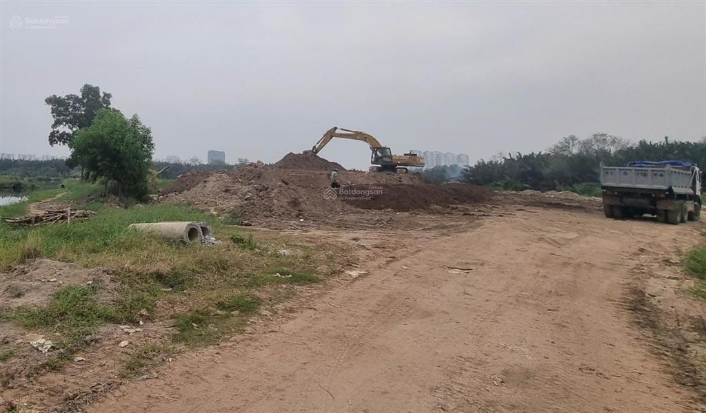Bán đất mặt đường xe tải, 366 phạm hữu lầu. khu quy hoạch trung tâm đô thị nam sài gòn