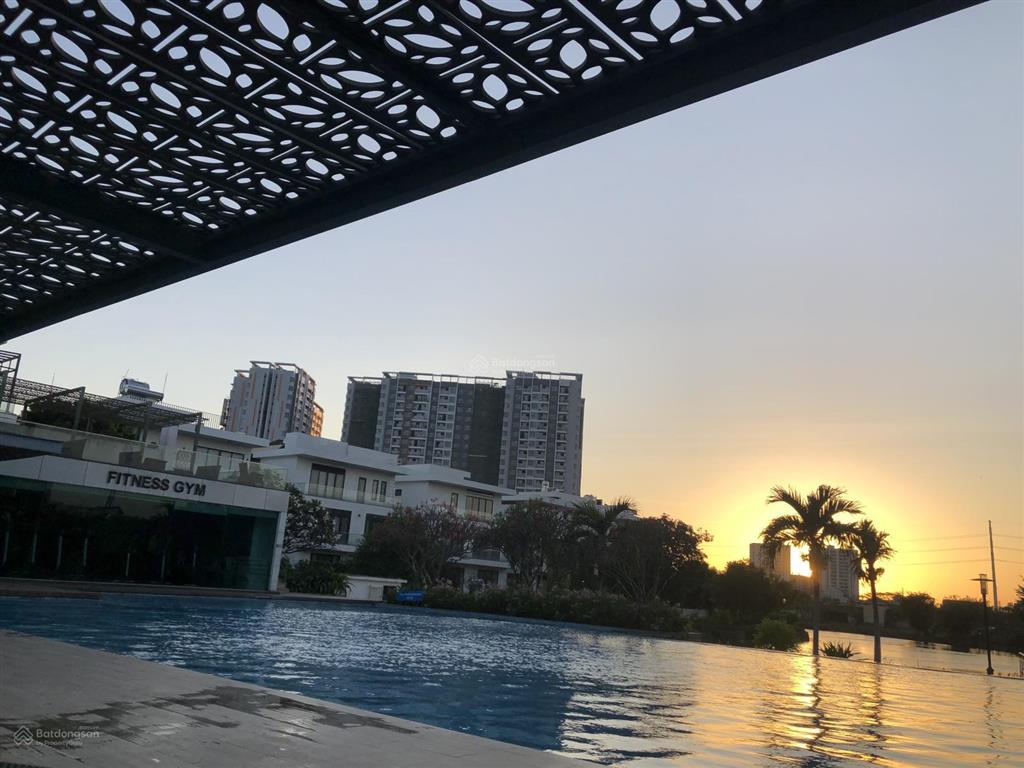 Biệt thự lucasta compound đẹp như resort, gần nút giao ct long thànhvành đai 2, đến globalcity 2km
