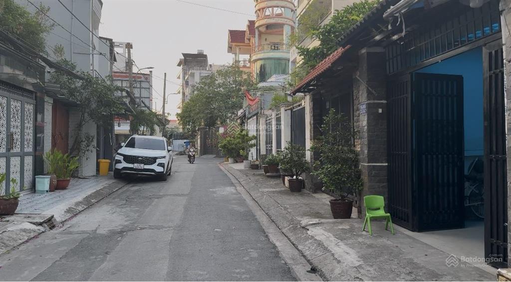 24 tỷ 214m2 đất ngay sát emart phan huy ích ngang 8,1