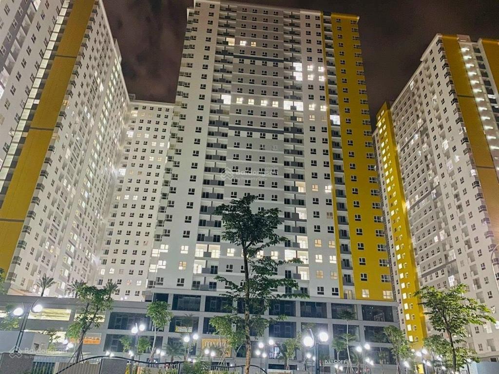 Diamond riverside 72m2 2pn 2wc nhà đủ nội thất, đang cho thuê giá 10tr. cần bán giá 3,2 tỷ bao hết.