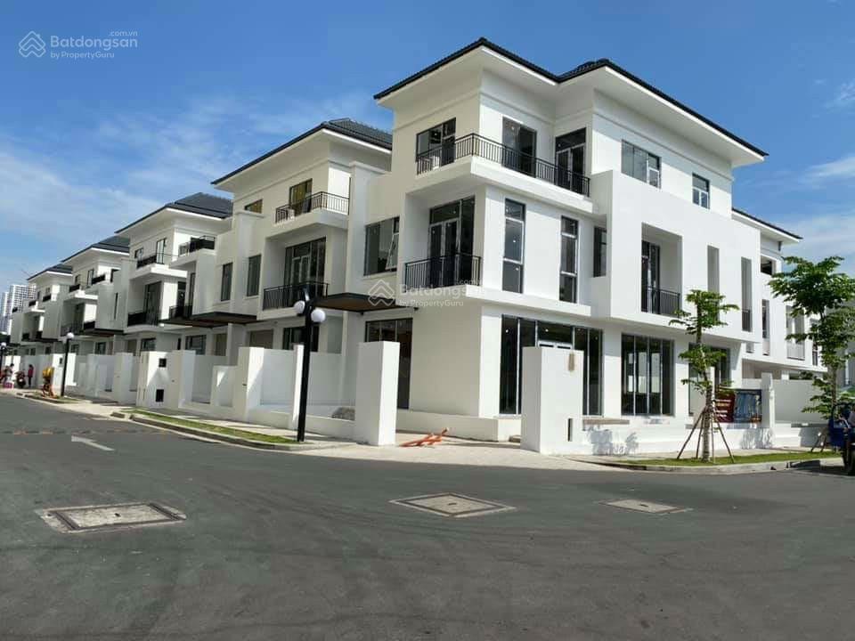Diamond riverside cần bán căn góc 2pn giá 3,499 tỷ nhà mới 99% có nội thất