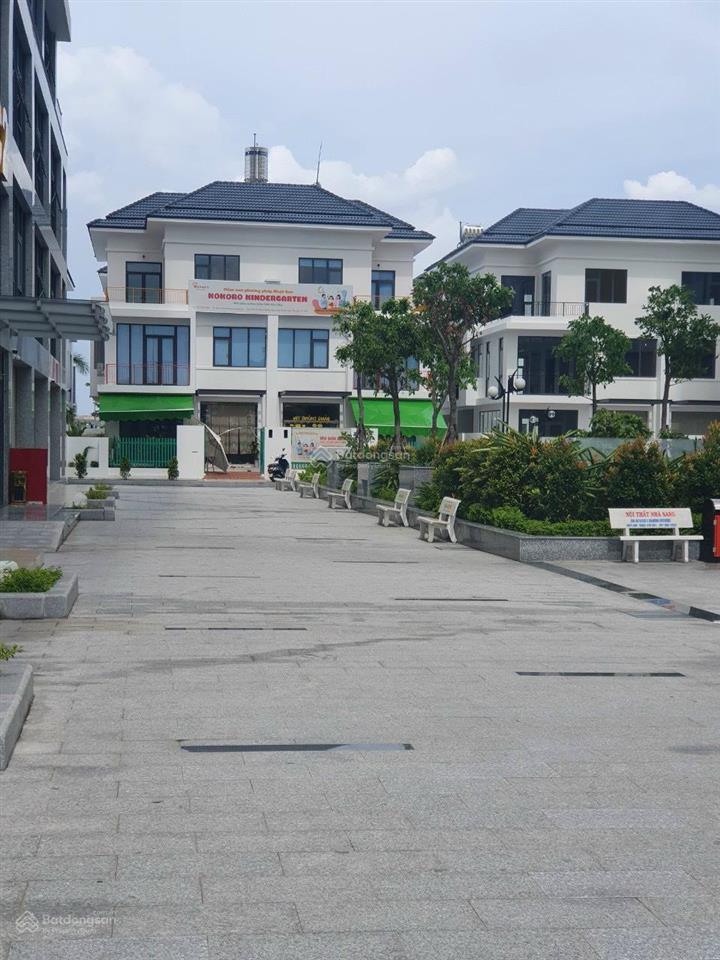 Diamond riverside cần bán 3pn nhà mới 99% có nội thất, giá 4,2 tỷ bao hết chi phí