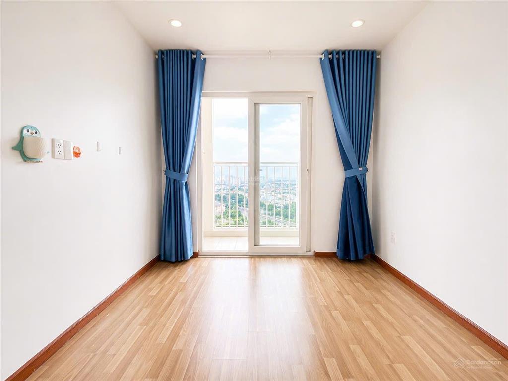Diamond riverside 3pn trực diện hướng đông, view q1, võ văn kiệt  tầng đẹp  view thoáng  alo em
