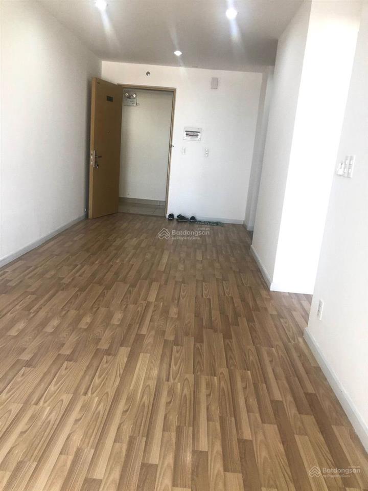 Diamond riverside  2pn 15/04 ở được giá 8tr  72m2 2pn 2wc