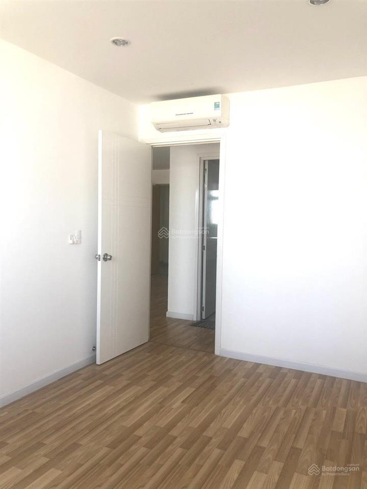 Diamond riverside  2pn 15/04 ở được giá 8tr  72m2 2pn 2wc