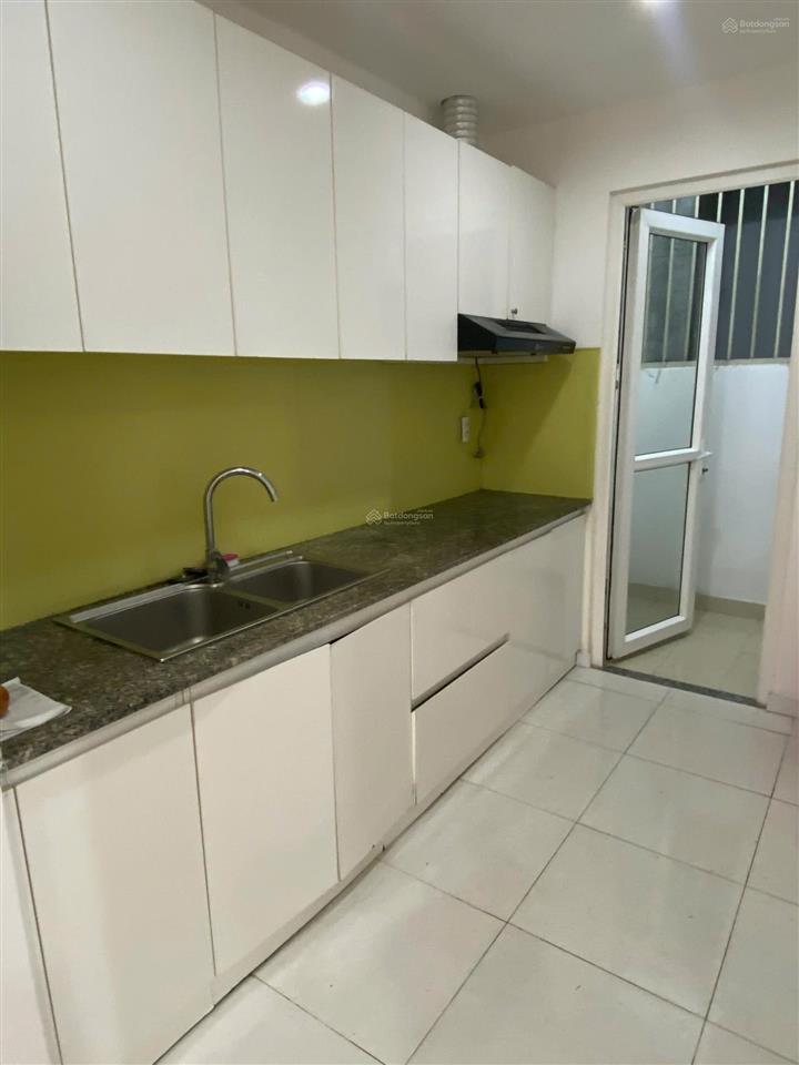 City gate cho thuê 2pn có 3 máy lạnh, rèm cửa giá 8,5tr  đầu tháng 08 ở được  1 căn hiếm có.