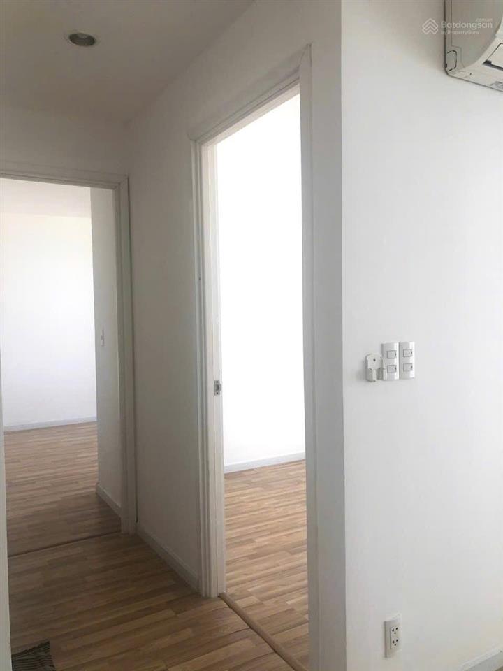 City gate cho thuê 2pn có 3 máy lạnh, rèm cửa giá 8,5tr  đầu tháng 08 ở được  1 căn hiếm có.