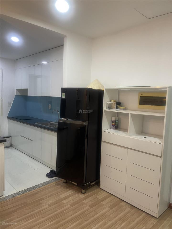Diamond riverside bán 2pn có nội thất, tầng đẹp, view q1 giá 3,2 tỷ, chìa khóa sẵn.
