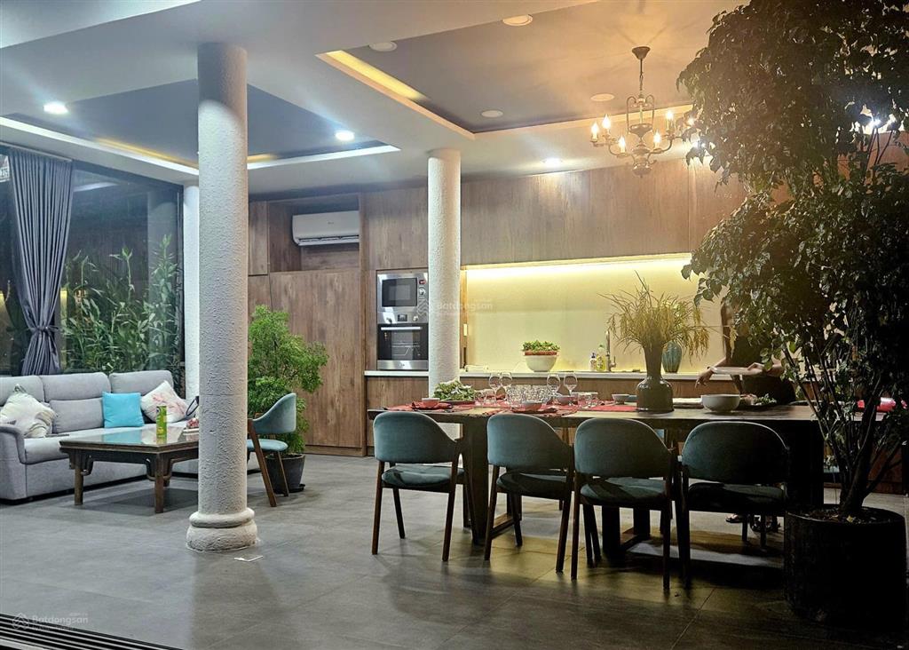 Bán villa 800m2 có hồ bơi style bali  gần sông sài gòn view nhìn về đảo bình quới