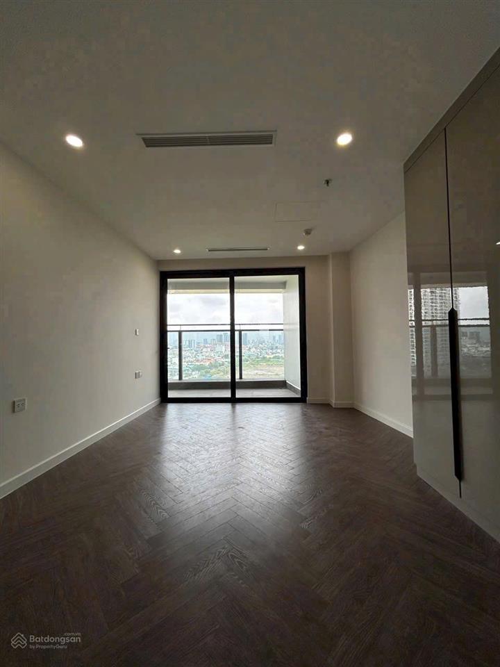 Bán căn góc 2pn + 1 137,20 m2 noble riverside q7. giá tốt nhất thị trường