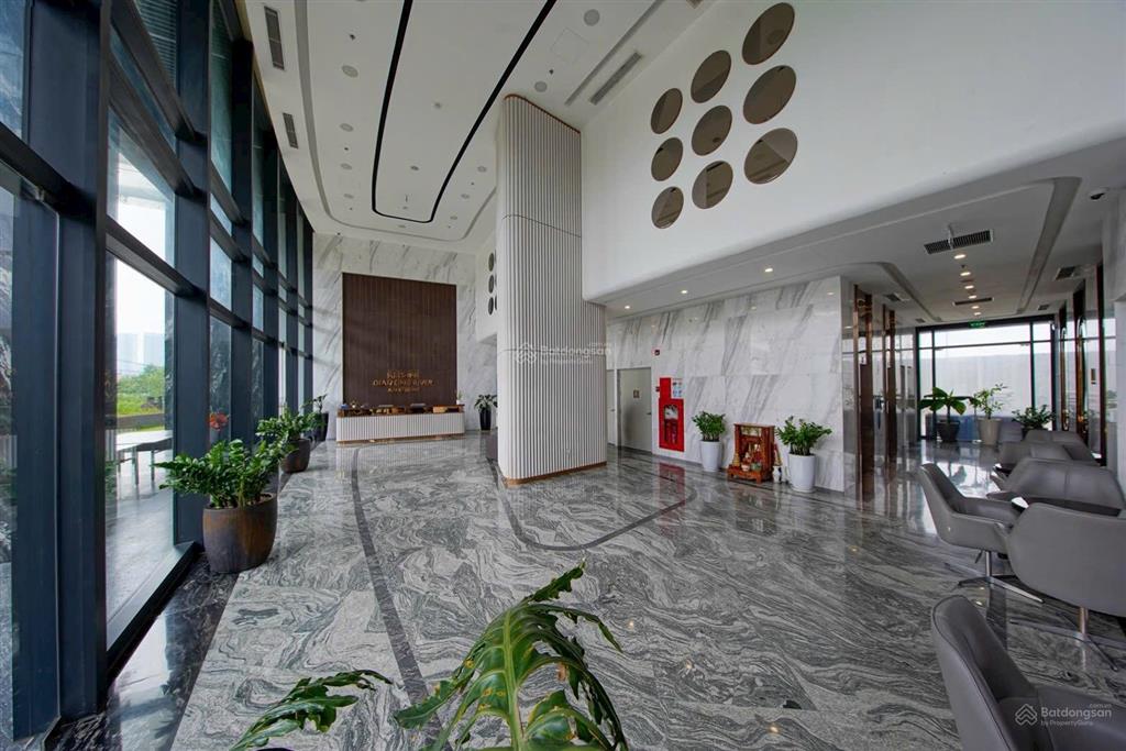 Bán căn góc 2pn + 1 137,20 m2 noble riverside q7. giá tốt nhất thị trường