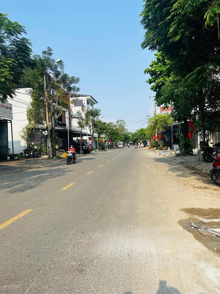 Bán đất đường đồng xoài, ngay gần ngã tư đào sư tích  thương lượng chính chủ