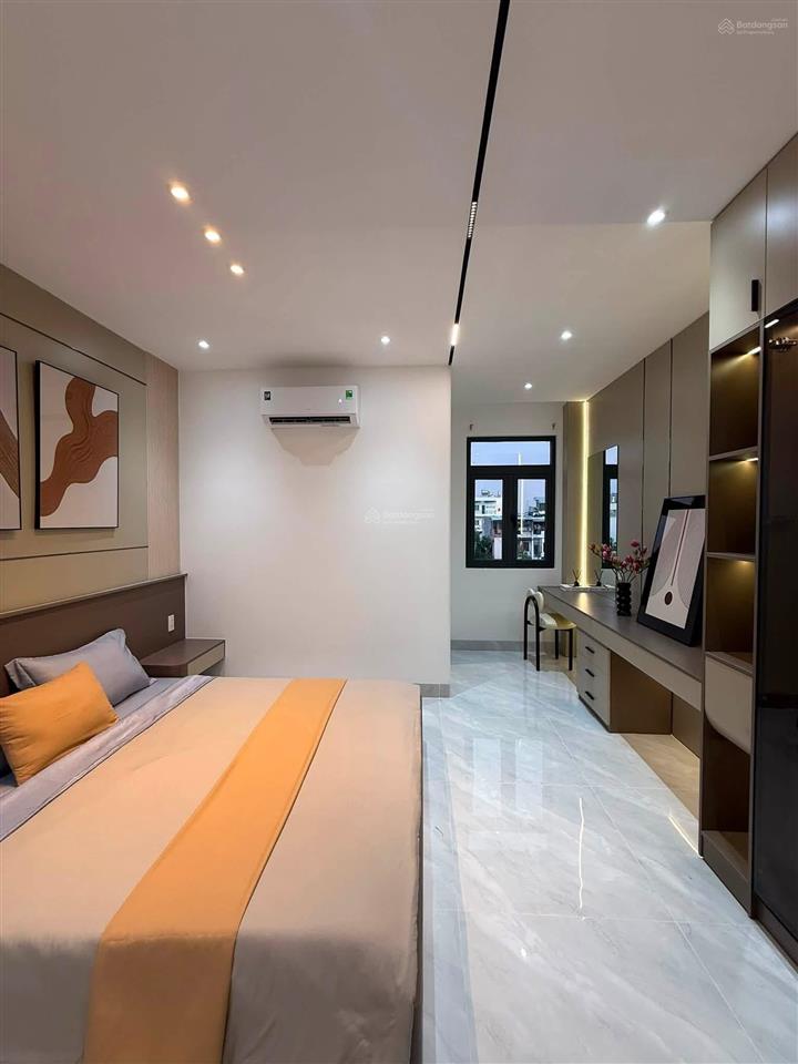 Bán nhà 1 trệt 3 lầu, thạnh xuân 25, quận 12. dt 4 x 16m