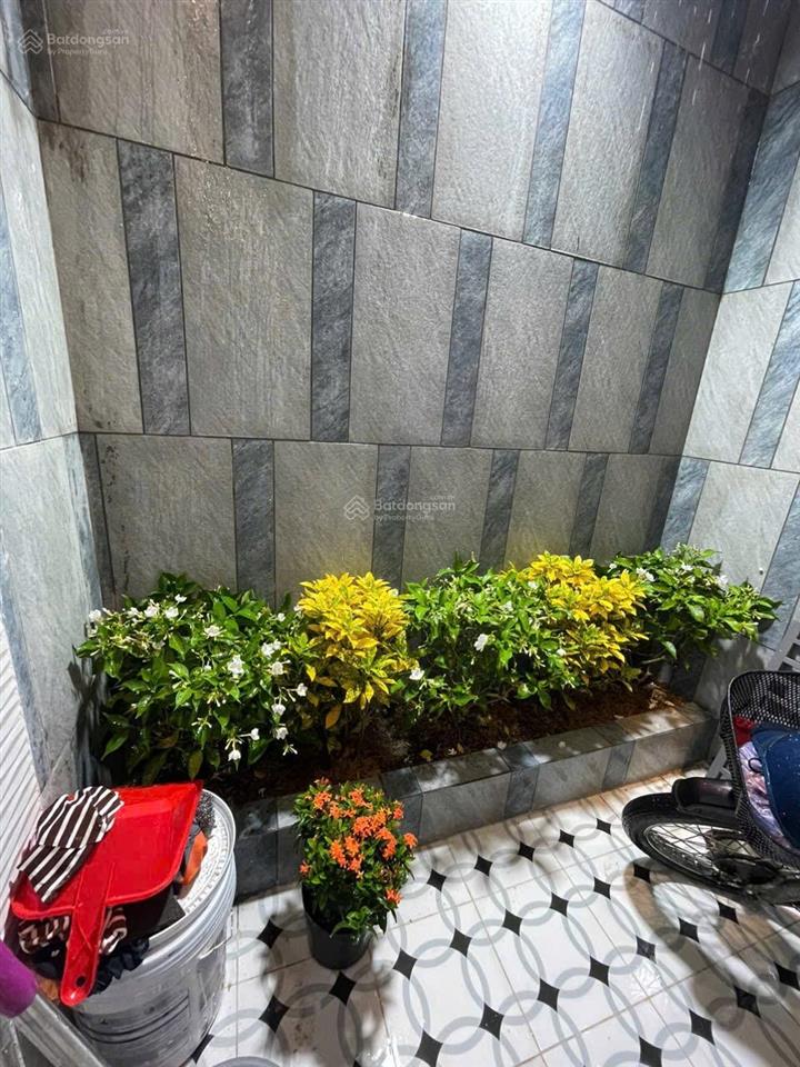 Bán nhà phường 13 quận 6  5x11  trệt, lầu, 3 pn  chỉ 4 tỷ 968