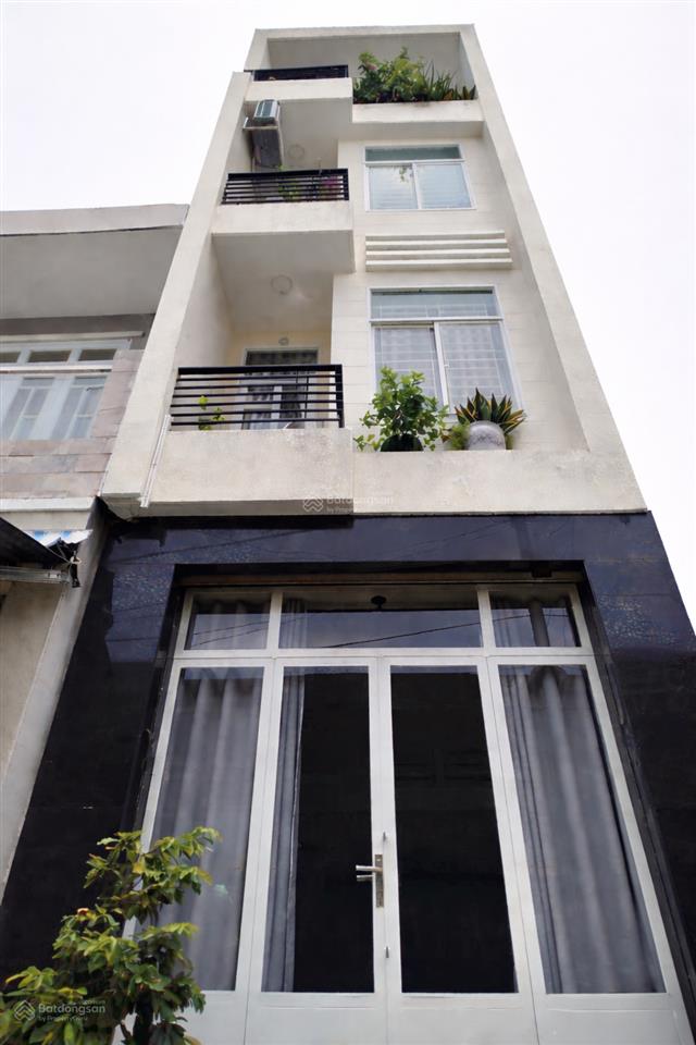 Bán nhà phường 10 quận 6  3.3x10  trệt, 2 lầu, st  đường 4m  chỉ 5 tỷ 200