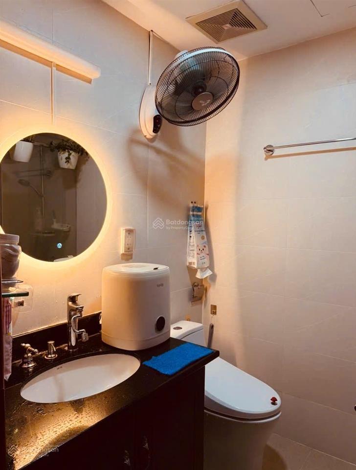 Bán cc cao cấp 2pn, 1wc tại 89 nguyễn hữu cảnh, 7,7 tỷ, 74m2, full nội thất  sát q1