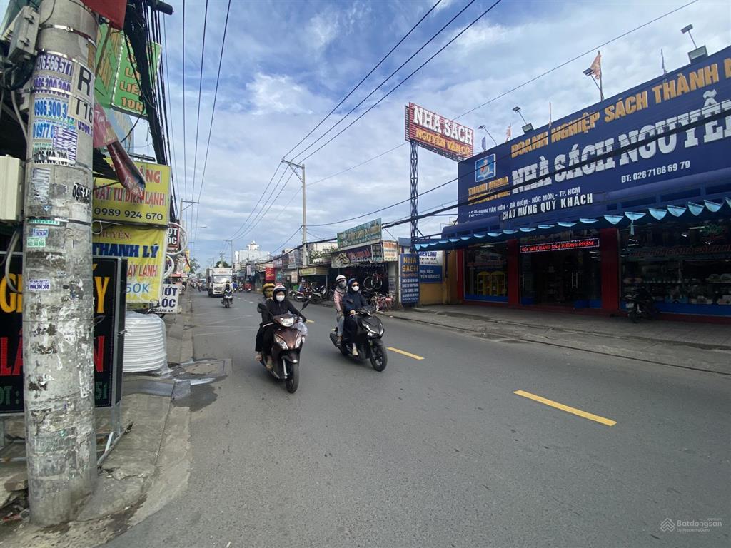 Bán nhà mặt tiền phan văn hớn, ngay ngã tư bà điểm ngang 6,5 dài 34m