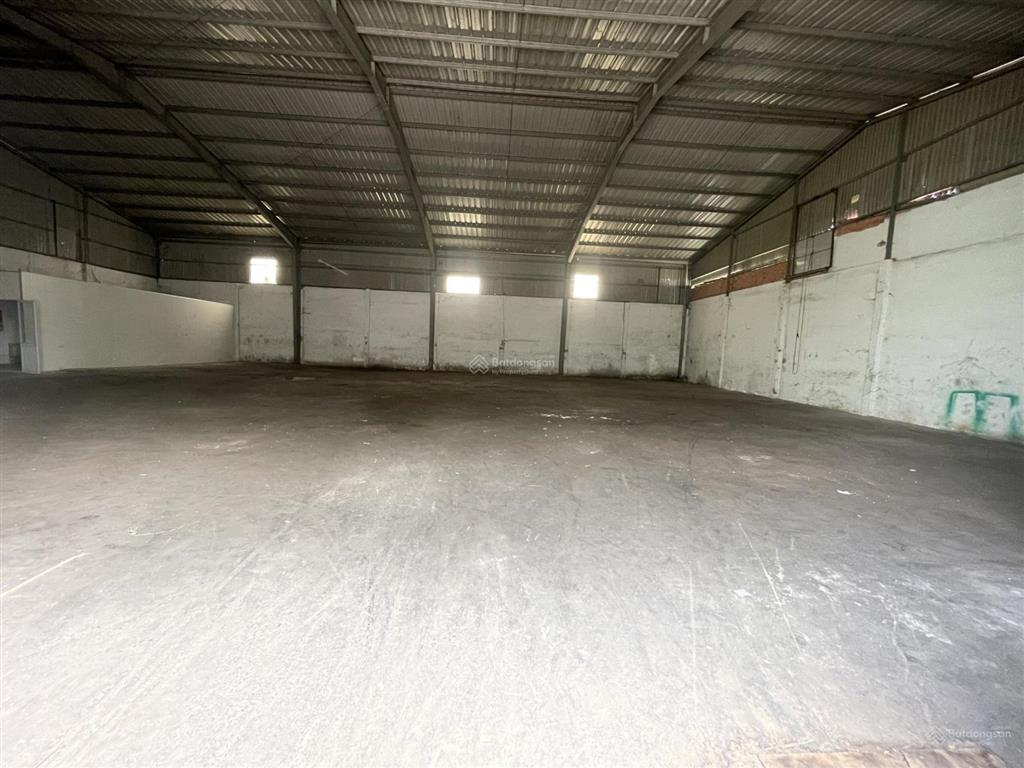 Cho thuê kho 500m2 bà điểm, đường xe công 24/24