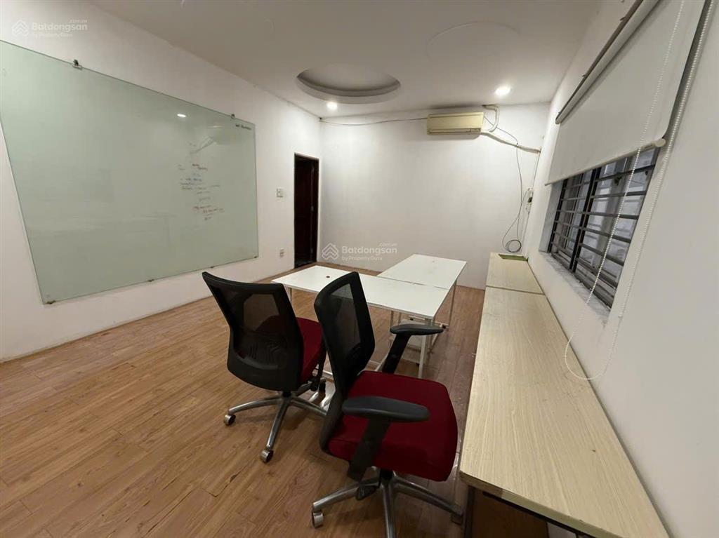 Văn phòng, phòng dạy học, thiền q. bình thạnh!