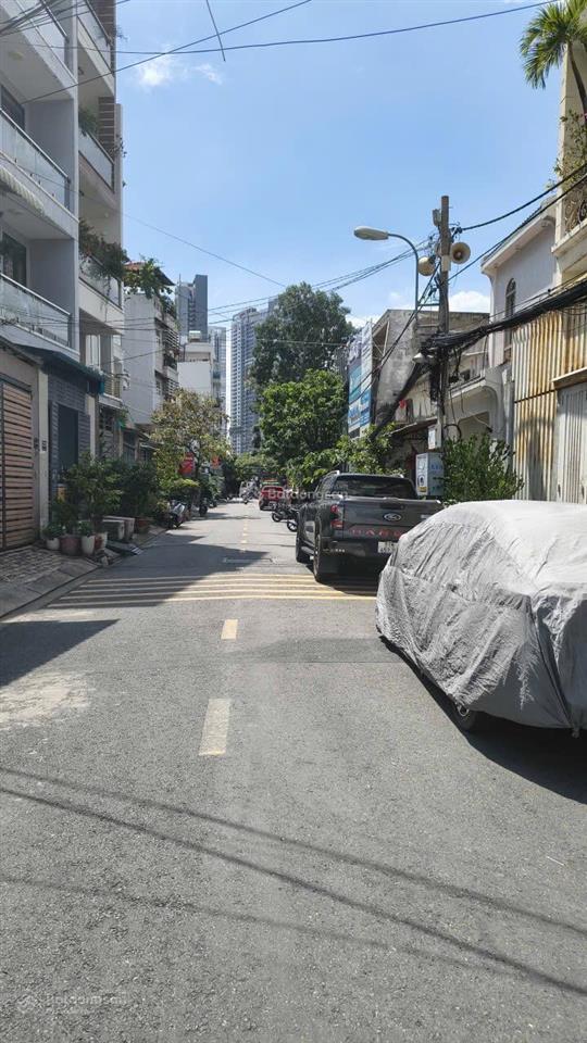 Nhà đẹp, thoáng, nở hậu nguyễn thị thập q7!