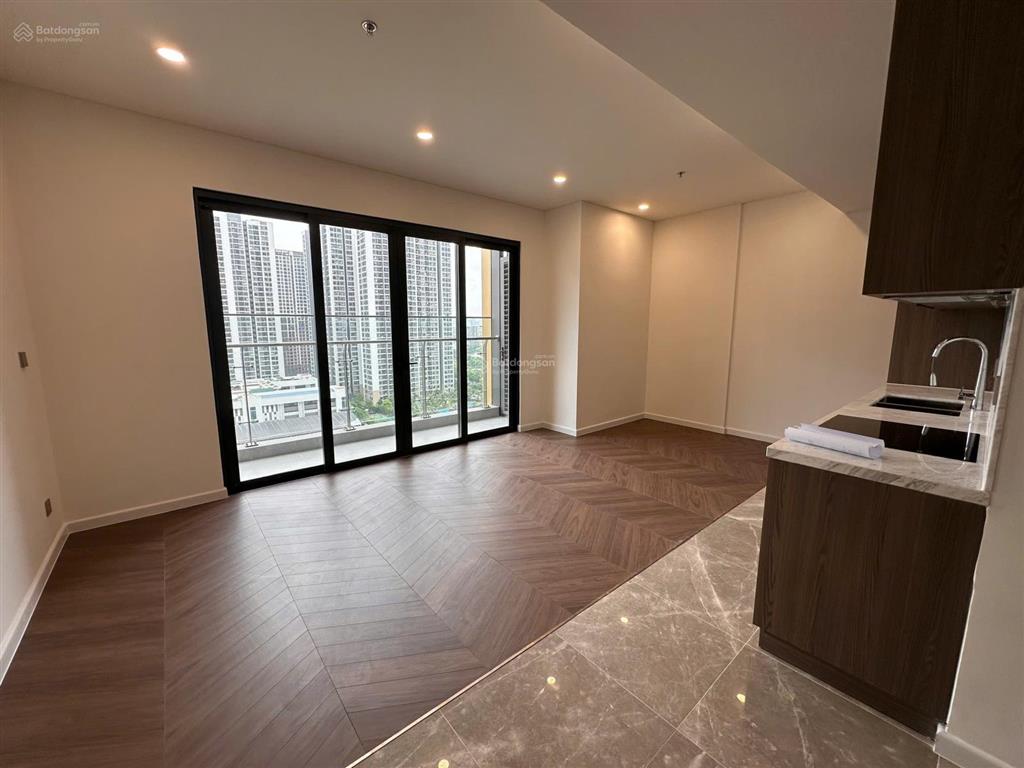 Bán căn hộ chung cư tại lumiere evergreen, 7,4 tỷ, 80 m2, 2pn, 2wc