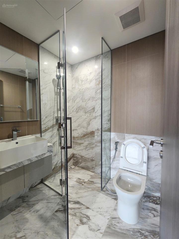 Siêu hạ 6 tỷ căn 2n+ thiết kế thành 3n vuông vắn trục 05 tòa a3.  xem nhà 0919 452 ***