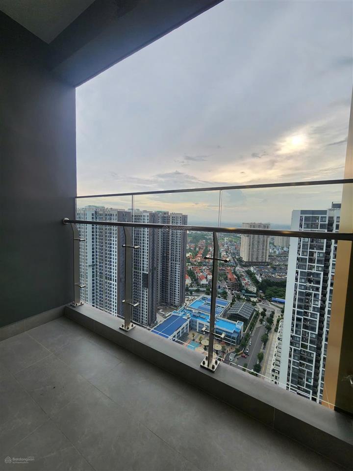 Siêu hạ 6 tỷ căn 2n+ thiết kế thành 3n vuông vắn trục 05 tòa a3.  xem nhà 0919 452 ***