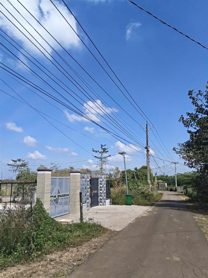 Bán đất nghỉ dưỡng mặt tiền đường sau lưng có suối chill đẹp sát tp long khánh đồng nai giá 399tr