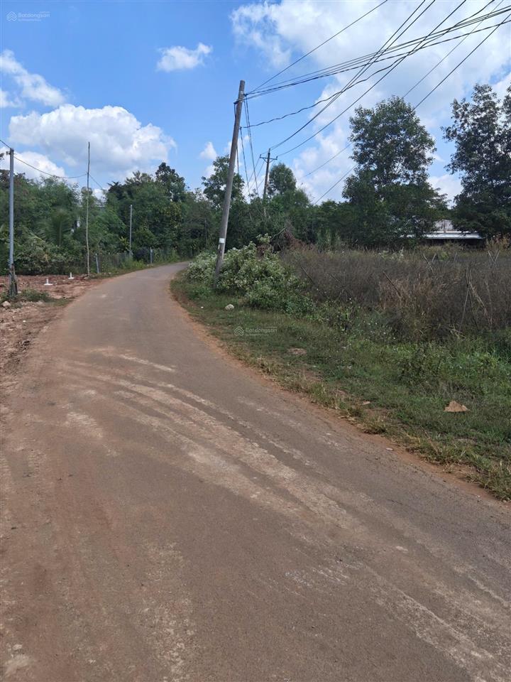 Bán đất nghỉ dưỡng mặt tiền đường sau lưng có suối chill đẹp sát tp long khánh đồng nai giá 399tr