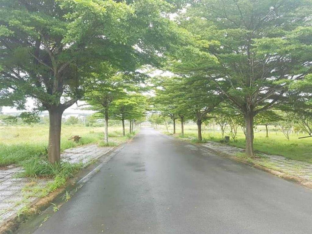 Bán gấp thửa đất trong khu thung lũng xanh (kdc an phước) long thành