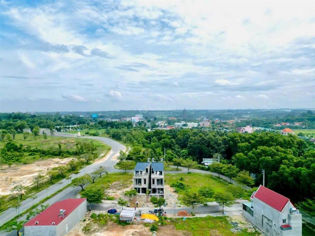 Bán gấp thửa đất trong khu thung lũng xanh (kdc an phước) long thành
