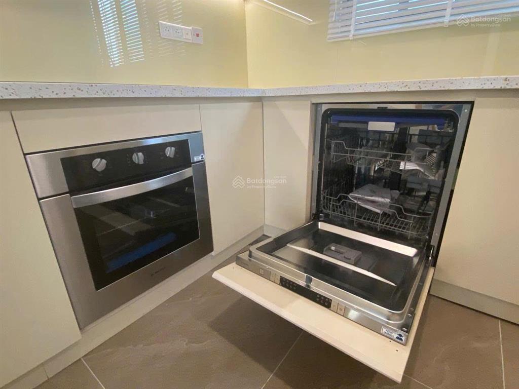 Cho thuê căn hộ the vista an phú  174 m2  4pn  ntcb  nhà mới 53 triệu net  cọc 2 tt 1