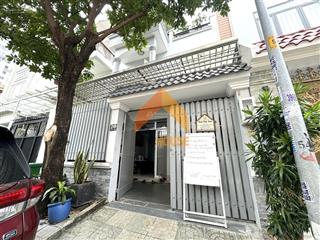 Nhà riêng cho thuê khu apak, 6*16m, 1 trệt, 2 lầu, sân trước sân sau, 4pn  4wc, 42tr/tháng