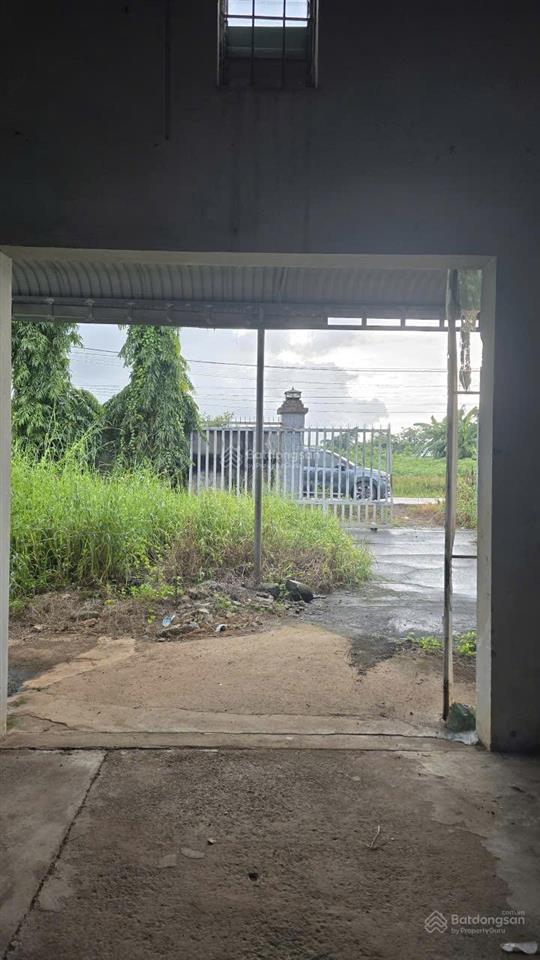 Bán đất 13000m2 (1,3 héc ta) mặt tiền có nhà xưởng châu đức sát bà rịa giá chỉ 30 tỷ