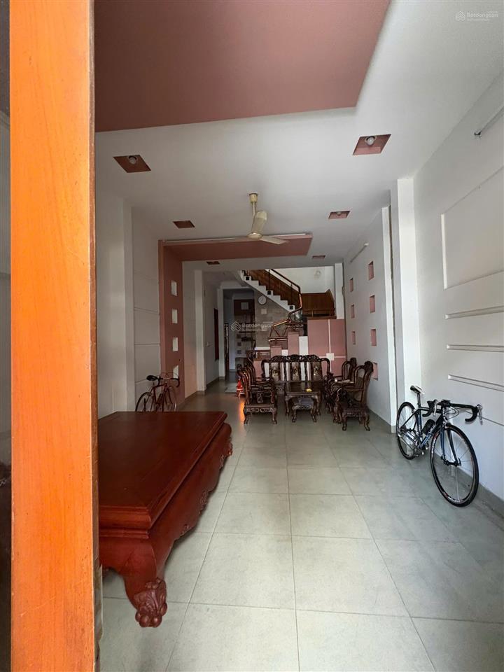 Bán nhà 3 tầng mặt tiền nguyễn trãi, 26 tỷ, 156m2, trung tâm tp