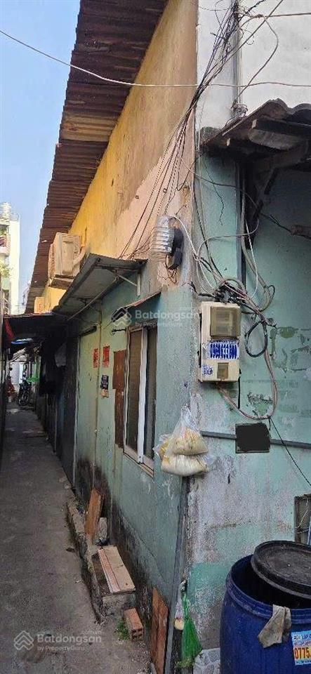 Bán nhà có 4 phòng trọ tại đường nguyễn triệu luật, tân tạo tphcm, dt 5x14,5 vị trí đẹp ngay chợ