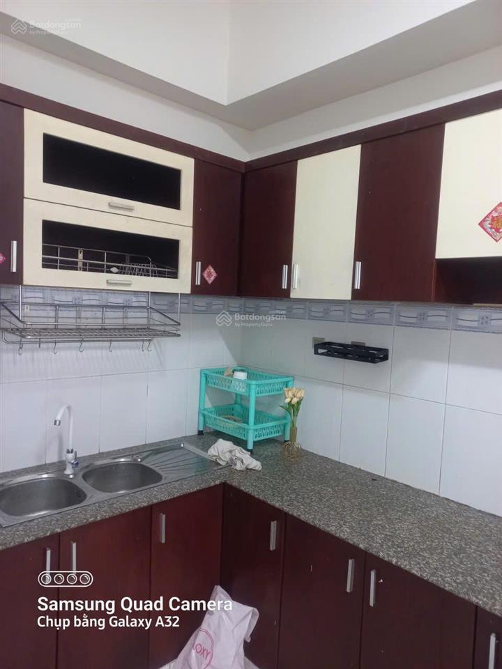 Bán gấp căn hộ 33m2  935 triệu (có ban công) chung cư lê thành mã lò   0908 815 ***