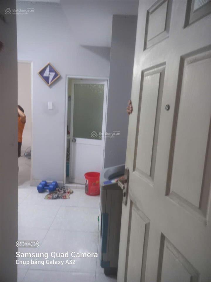 Bán gấp căn hộ 30m2  800 triệu chung cư lê thành mã lò   0908 815 ***