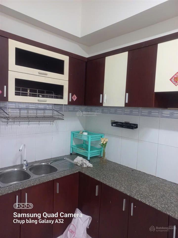 Cho thuê căn hộ lê thành mã lò 35m2  5 triệu/tháng (ban công).  0908 815 ***